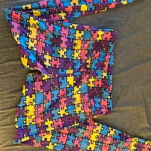 Lularoe puzzle pieces leggings size OS